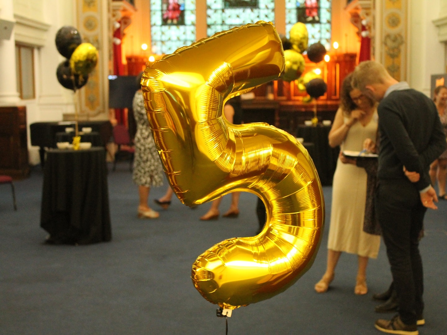 fifth birthday party balloon